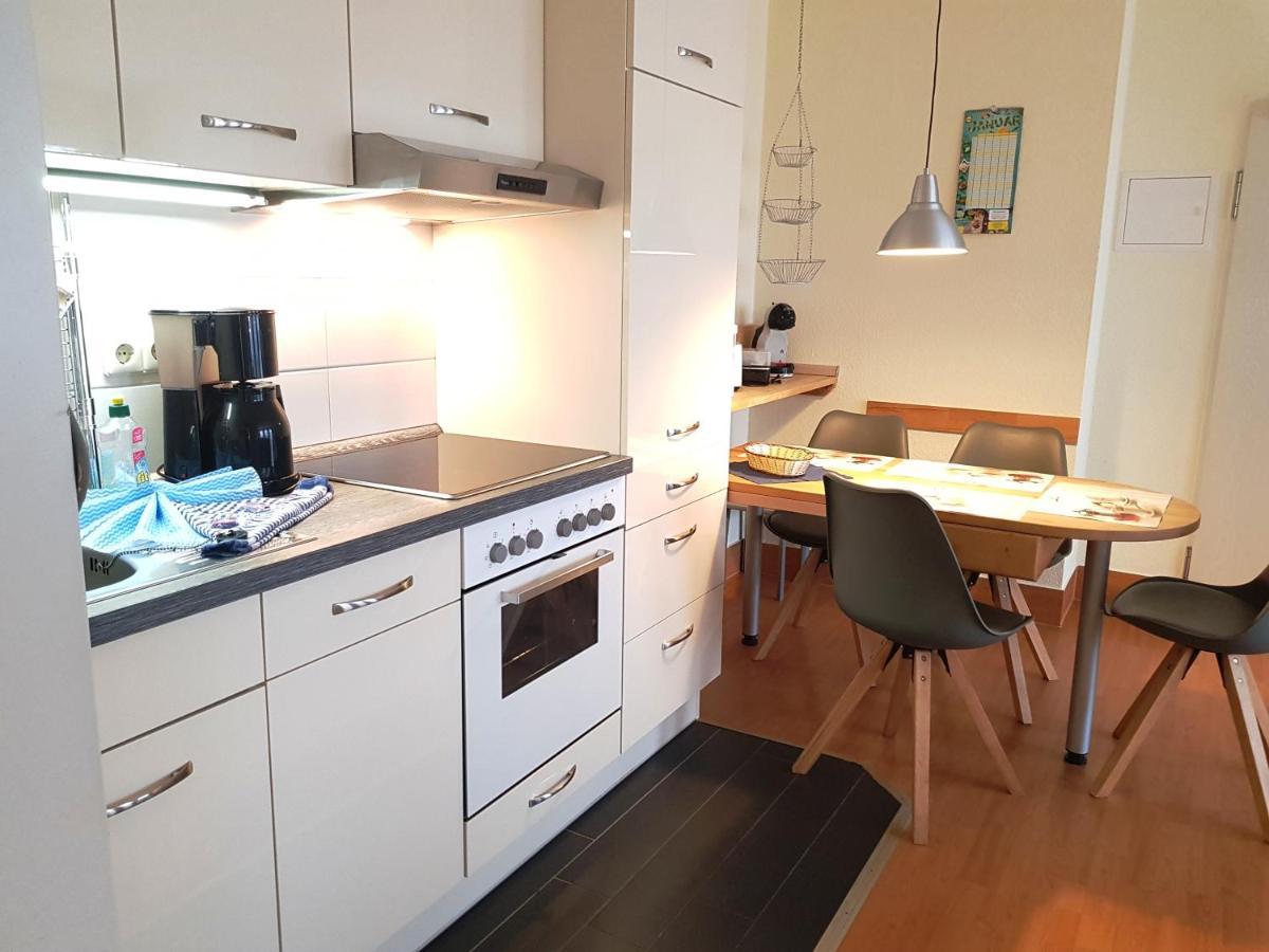 Ferienwohnung 5 Im Strandhaus ลอบเบอ ภายนอก รูปภาพ
